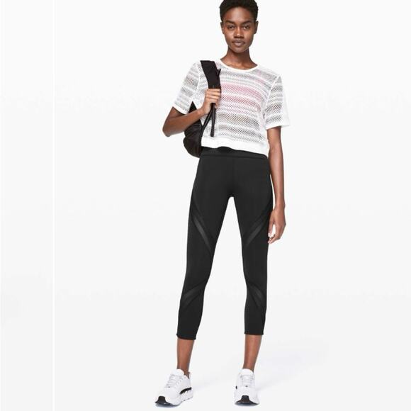 Lululemon Bootcamp Ready Tight 25"
Black 4 - Picture 2 of 14